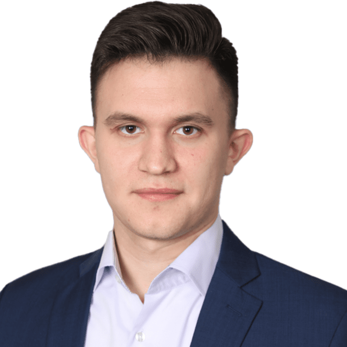 Alexander Grynszpan Lawyer and social justice advocate IBBA ’17, Schulich School of Business JD ’21, Osgoode Hall Law School MBA ’21, Schulich School of Business 