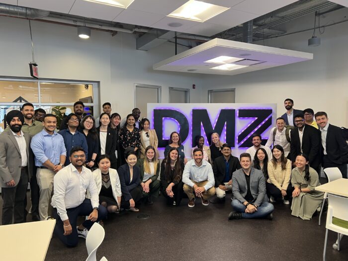 Students visit DMZ