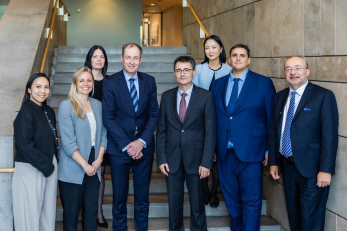 Left to right: Nadine Samala Lamoste, Global Initiatives & Partnerships Manager, Schulich School of Business; Lindsay Hillcoat, former Executive Director, Student Services & International Relations, Schulich School of Business; Ann Welsh, Associate Director, International Relations, Schulich School of Business (back row); Dean Detlev Zwick, Schulich School of Business; Dean Joan Rodón, Esade; Luba Pan, Executive Director, Students Services & International Relations, Schulich School of Business (back row);Professor Pedro Aznar, Esade, Associate Dean Bachelor Programs; and Professor Burkard Eberlein, BBA Program Director, Schulich School of Business.